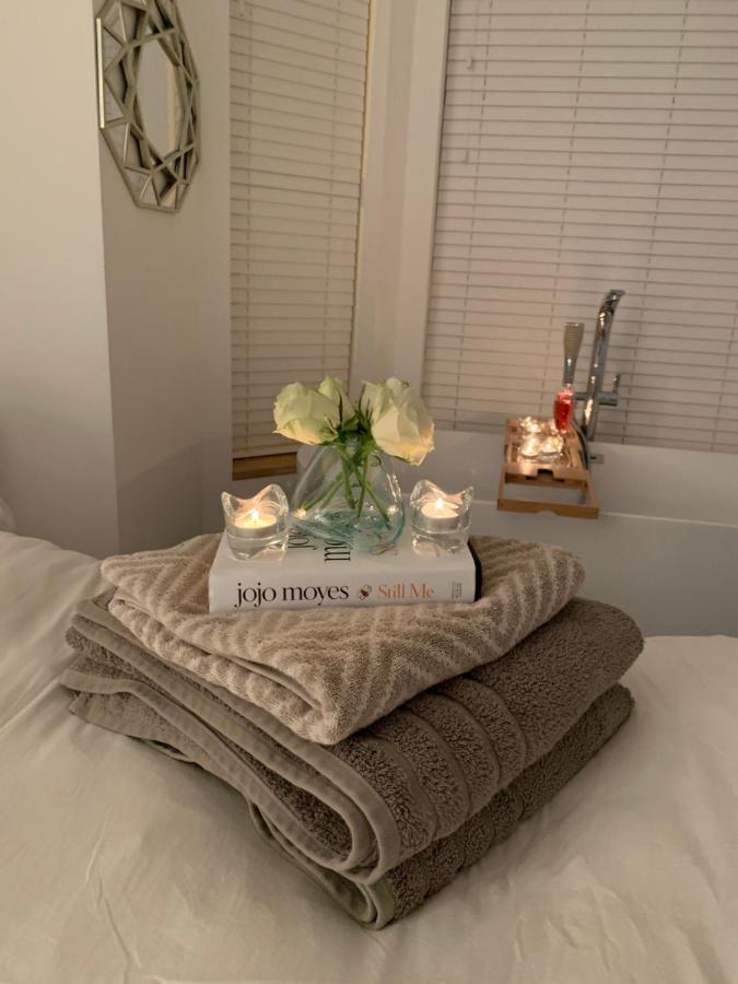 Sandy Feet Retreat 埃克斯茅斯 外观 照片