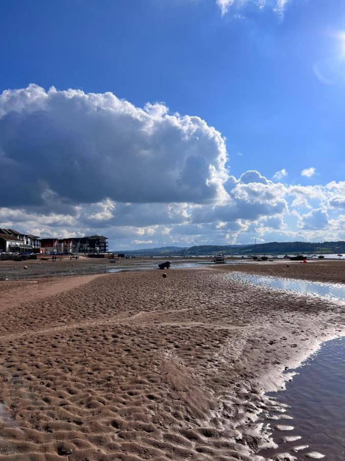 Sandy Feet Retreat 埃克斯茅斯 外观 照片